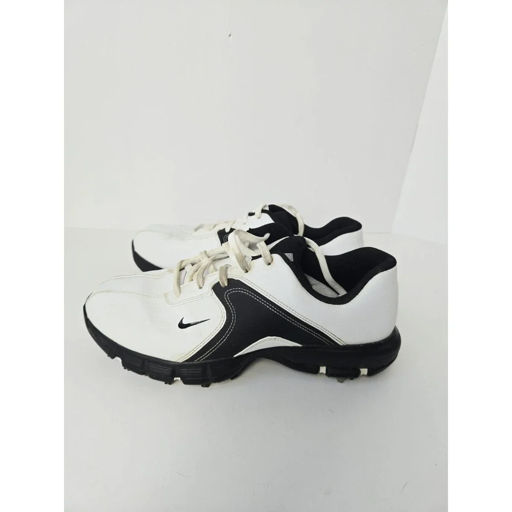 Nike black white golf shoes size 6Y TAC 317480-101